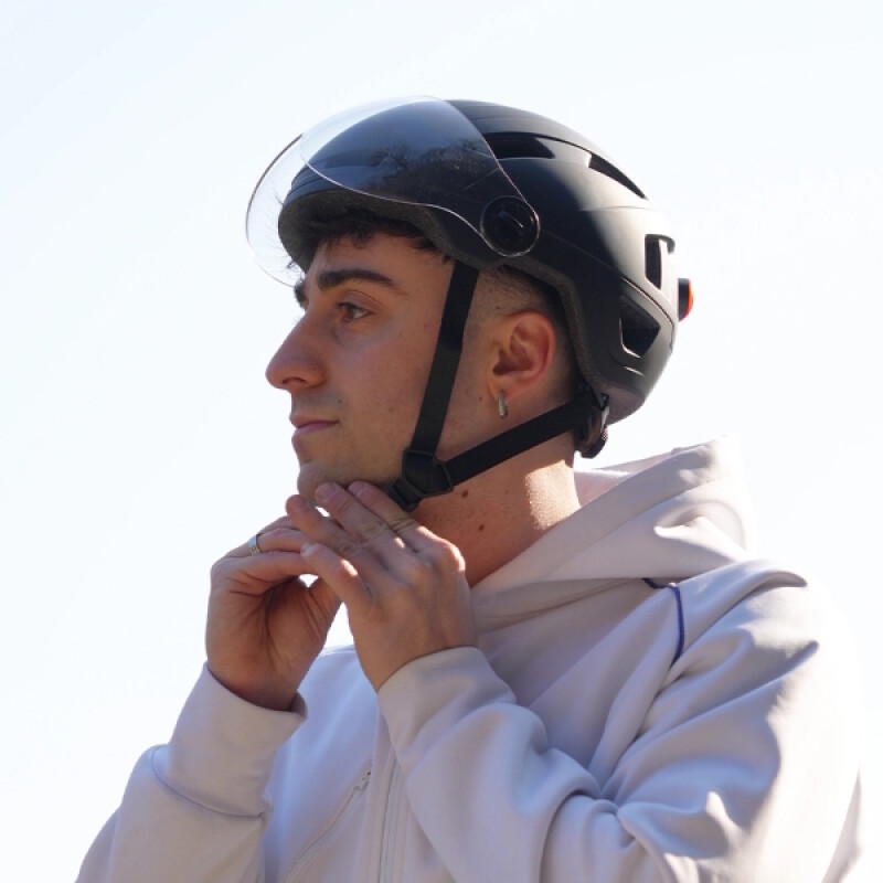 URBANGLIDE LED HELMET MEDIUM Προστατευτικό κράνος με γείσο